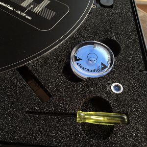 Clearaudio <br />PROFESSIONAL ANALOGUE TOOLKIT
